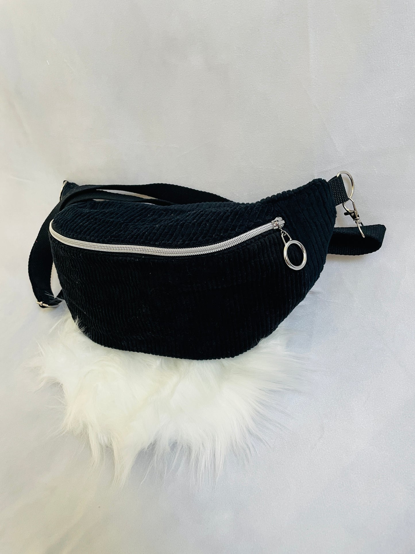 Gürteltasche Cord Schwarz