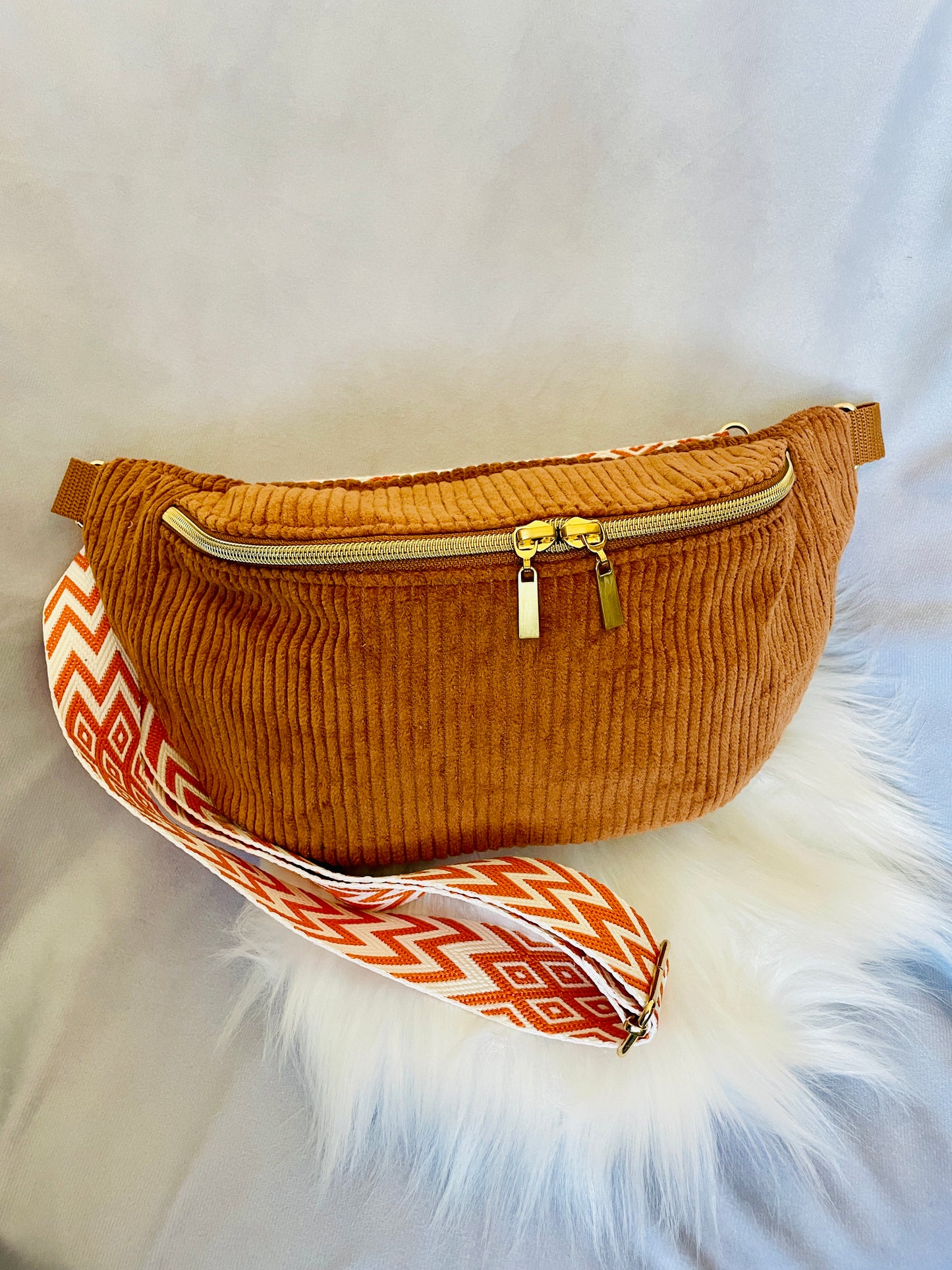 Gürteltasche Cord Karamell