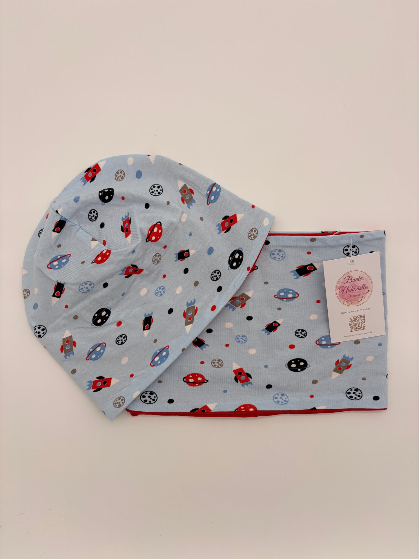 Mütze und Loop Weltraum