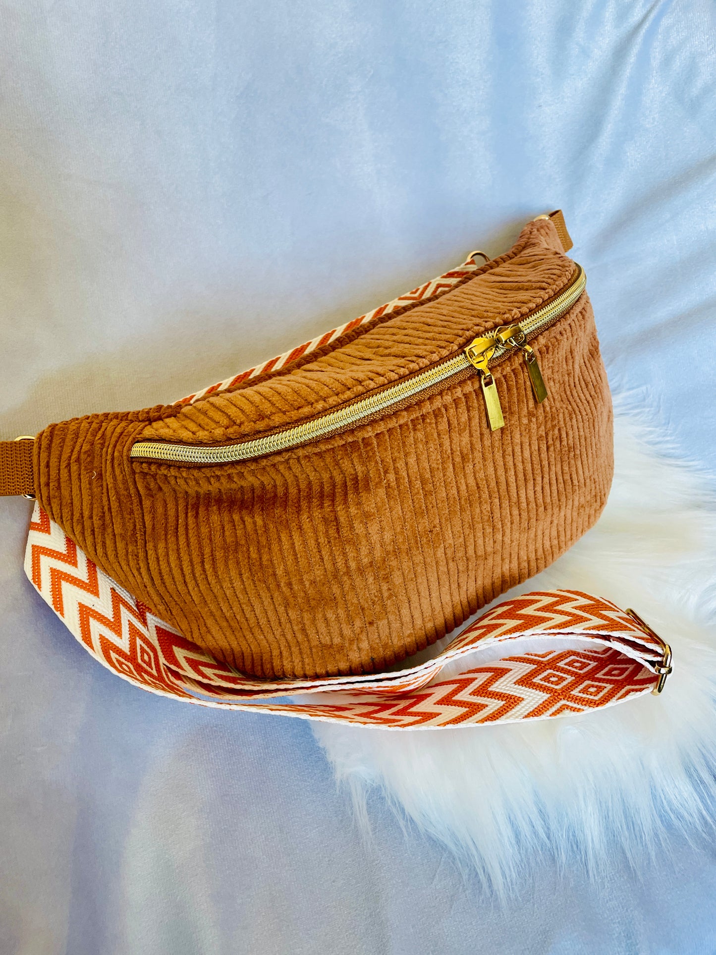 Gürteltasche Cord Karamell