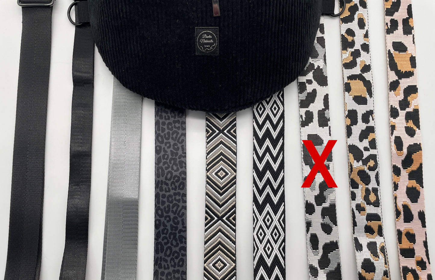 Crossbody Bag Boucle‘ Schwarz