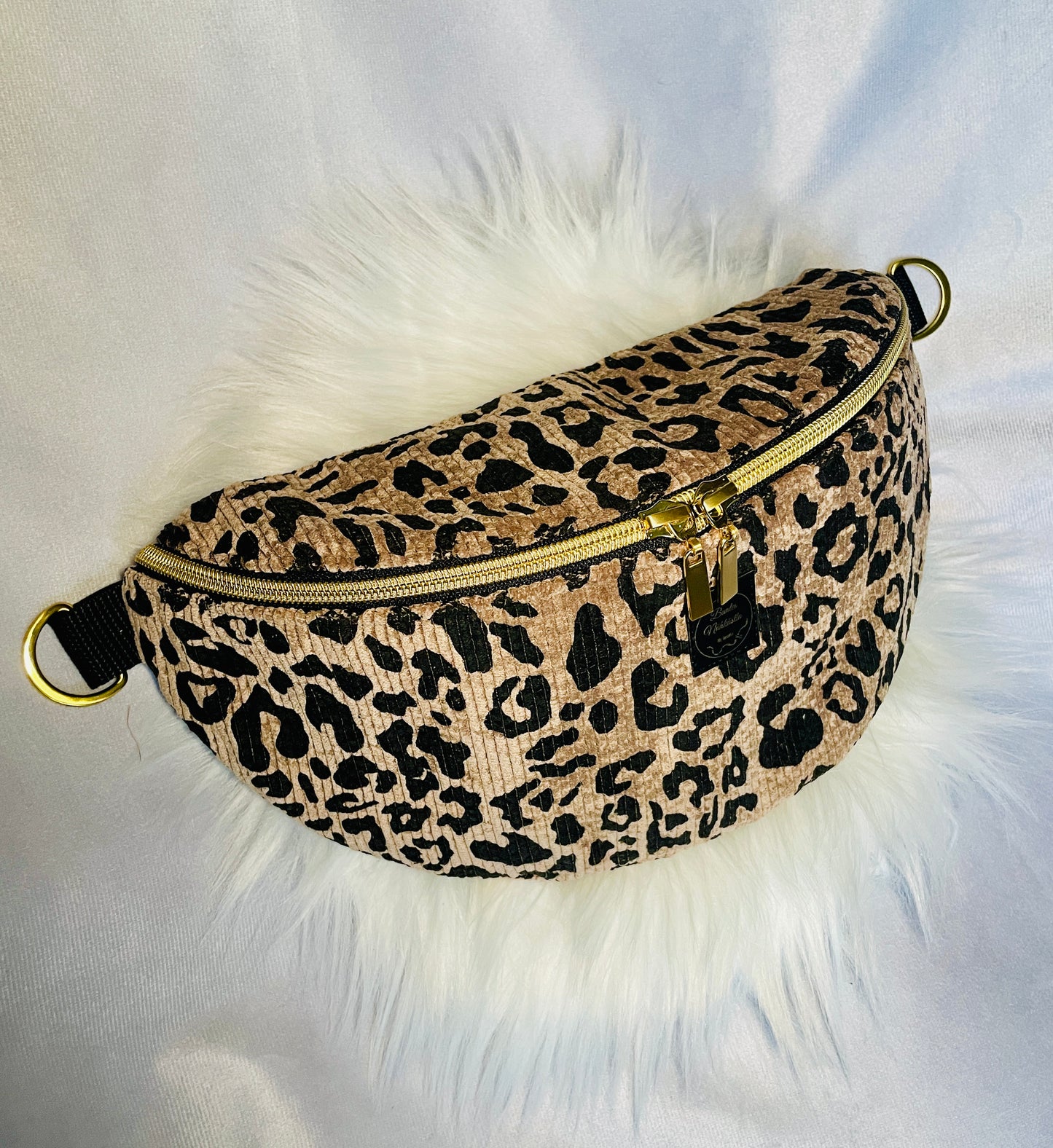 Gürteltasche Cord Leo braun