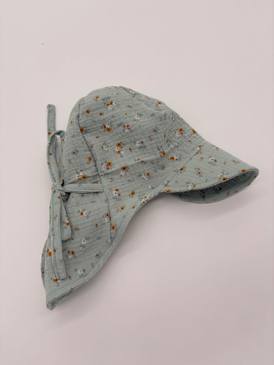 Sommermütze mit Nackenschutz Blumen Mint