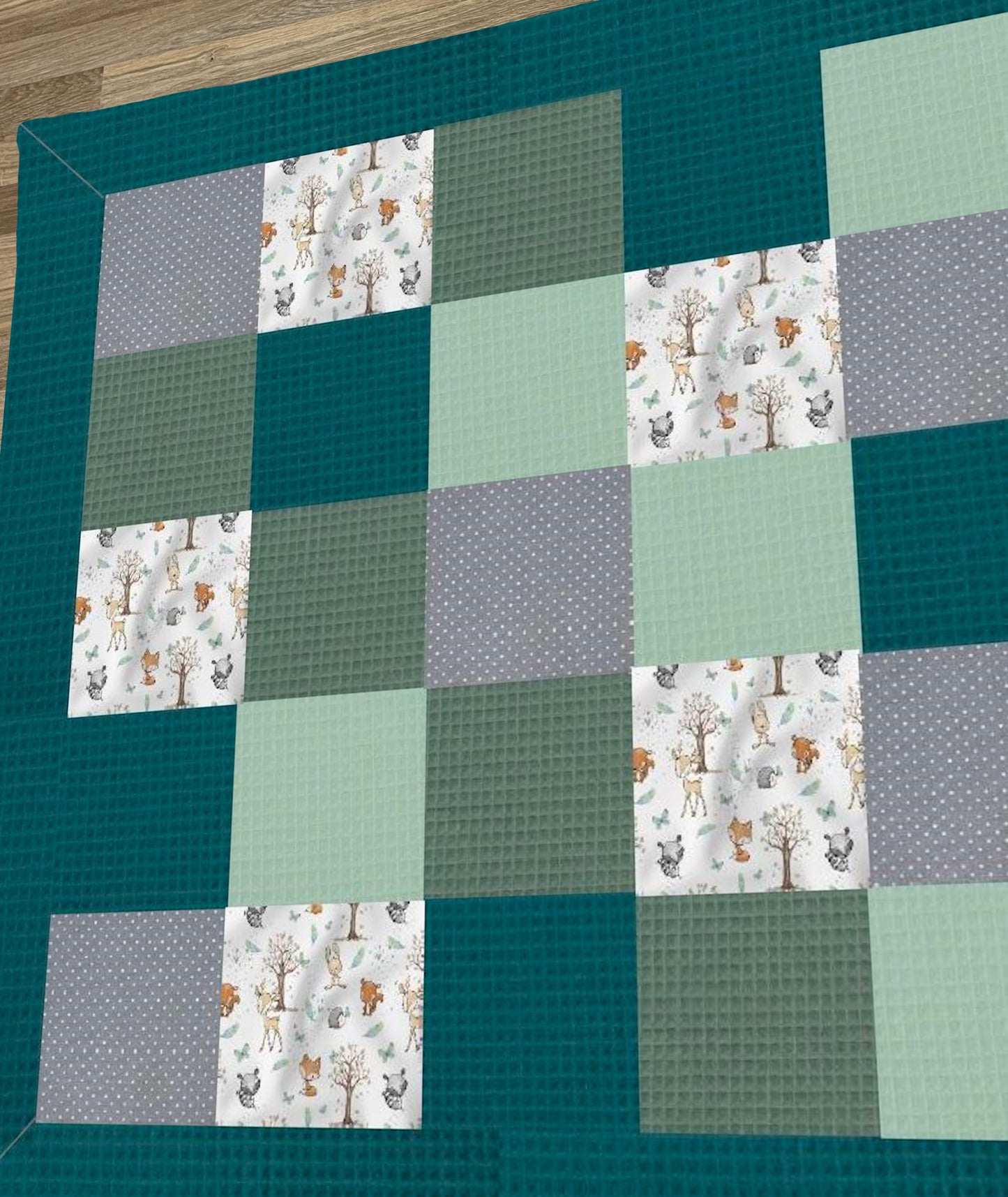 Patchwork-Krabbeldecke Waldtiere