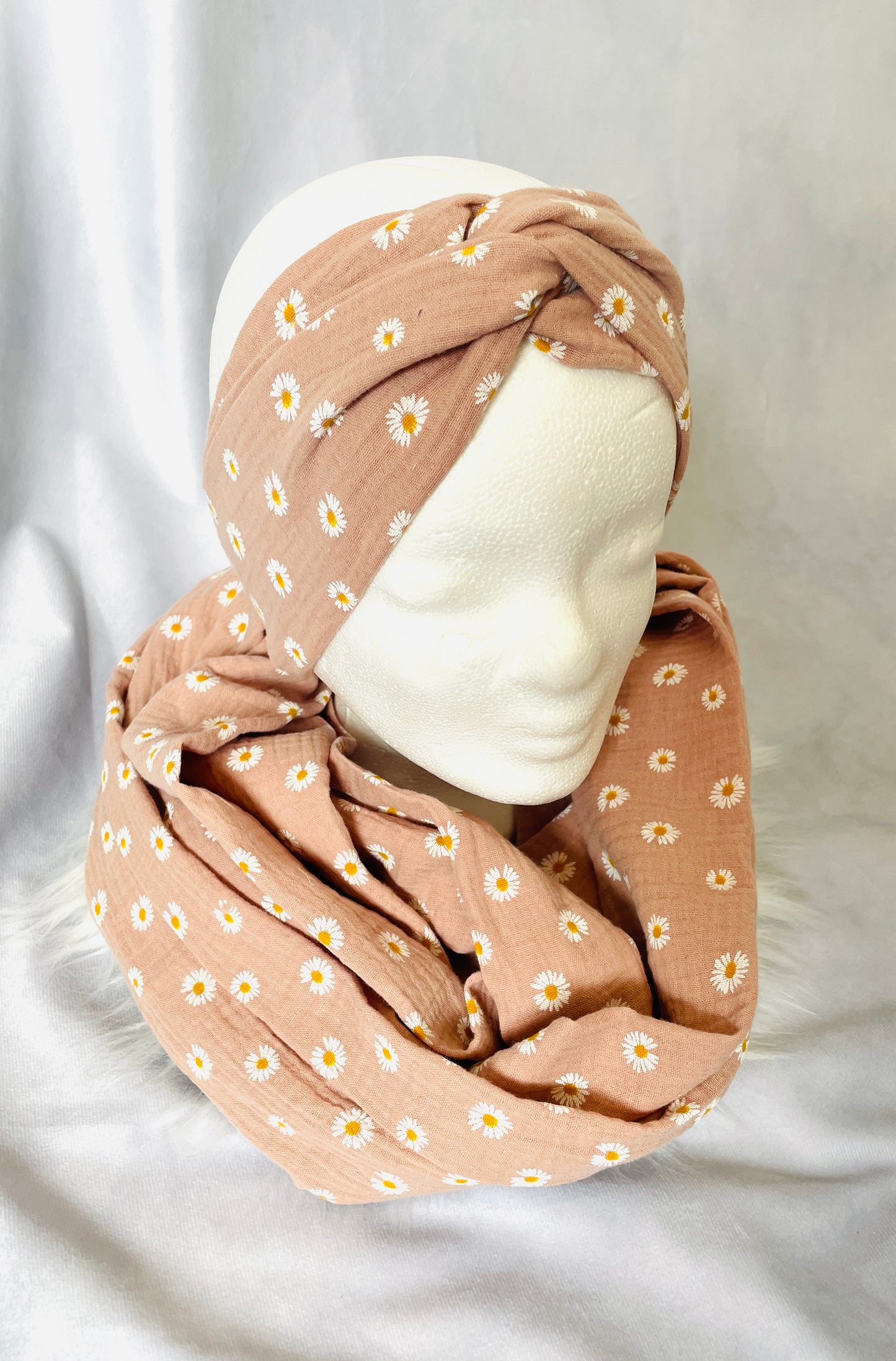 Loop rosa Gänseblümchen