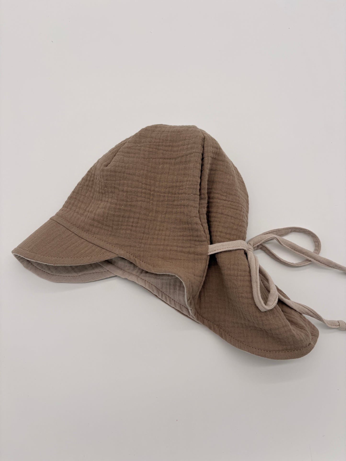 Sommermütze mit Nackenschutz Beige