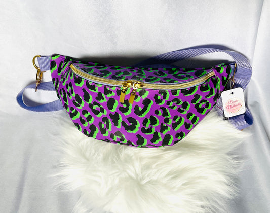 Gürteltasche Leo Lila, schwarz, grün