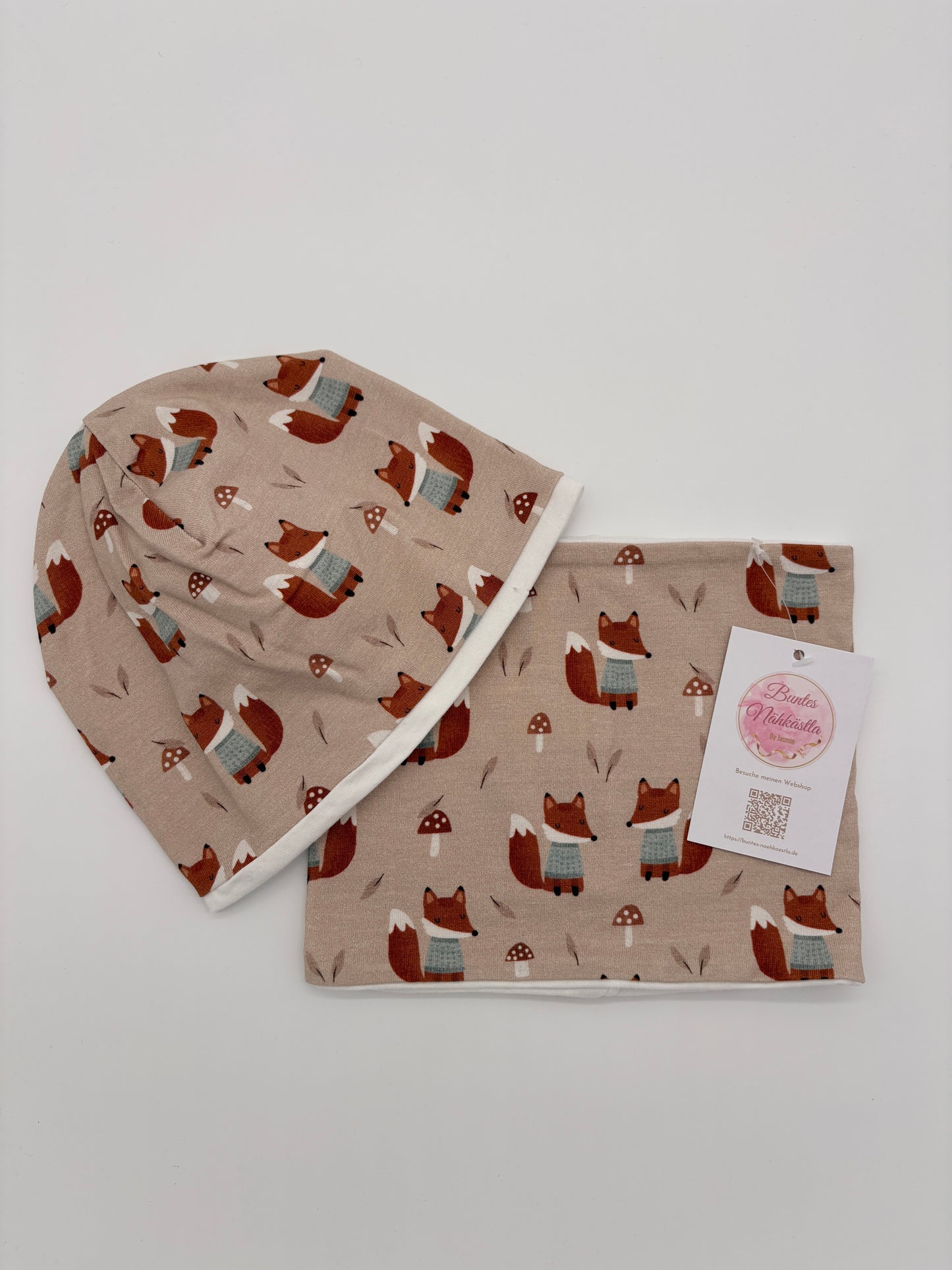 Mütze und Loop Fuchs