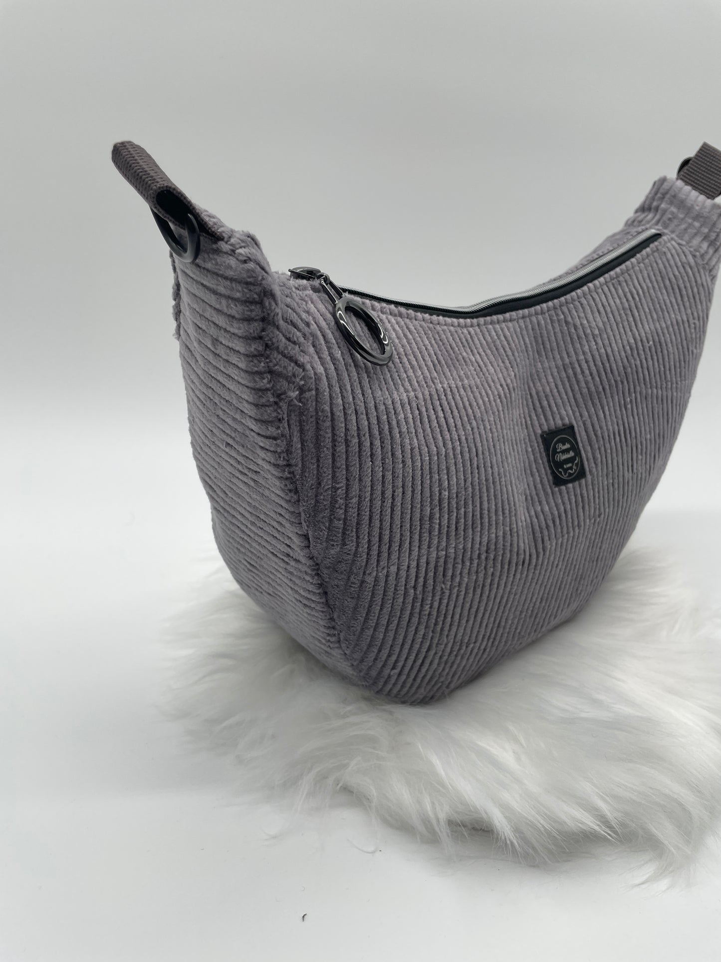 Halfmoon Bag Cord Grau