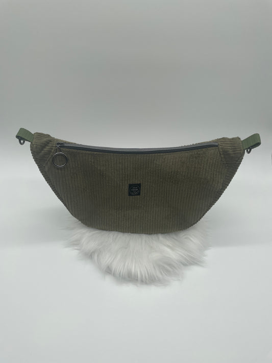Halfmoon Bag Cord Oliv