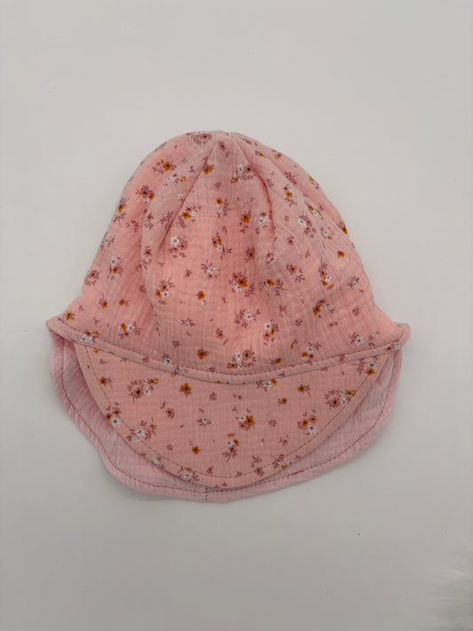 Sommermütze mit Nackenschutz rosa Blümchen