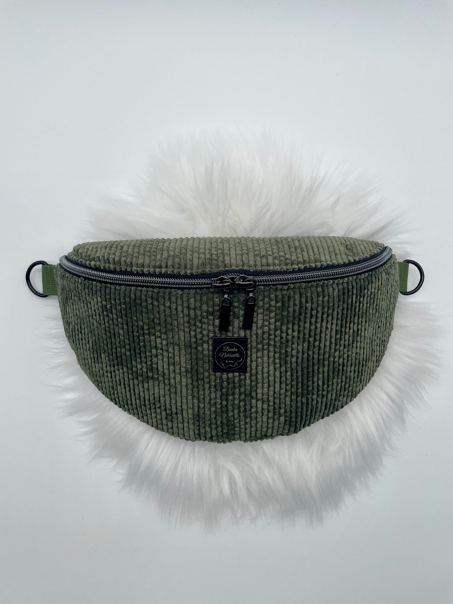 Crossbody Bag Cord Oliv