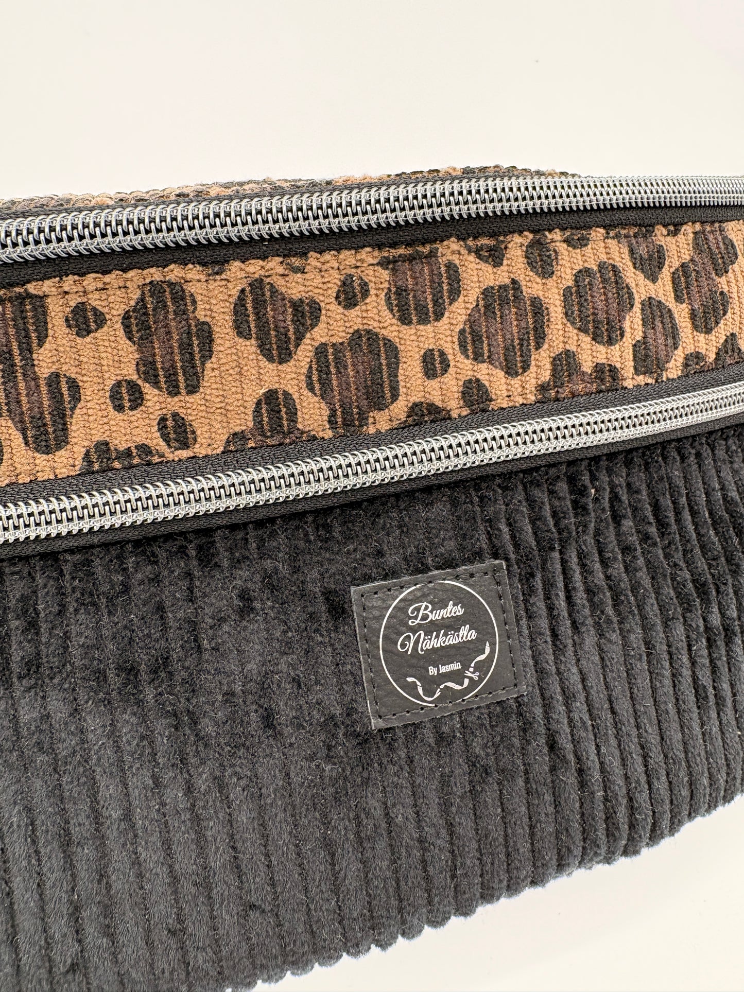 Crossbody Bag Cord Leo braun