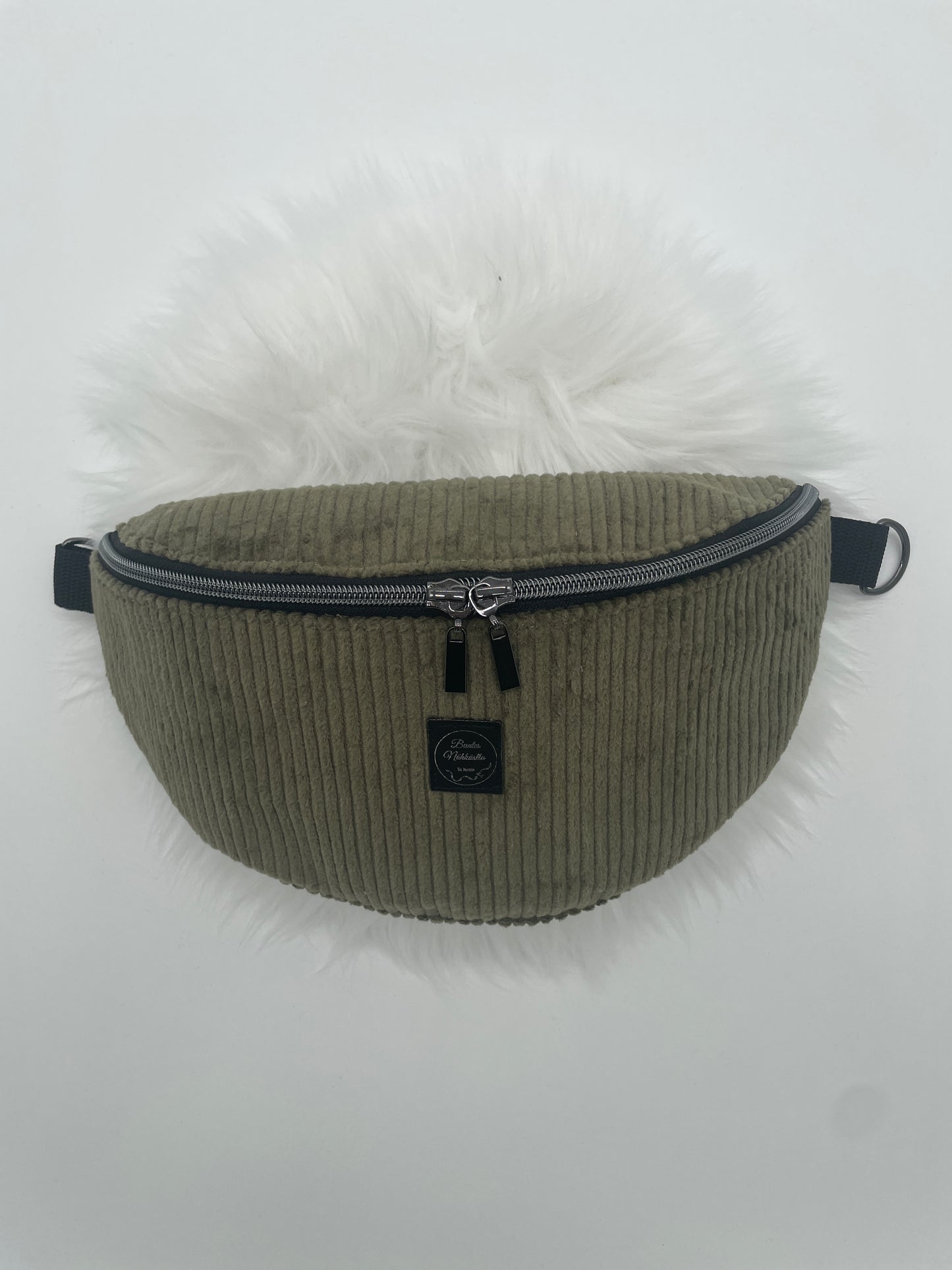 Crossbody Bag Cord Oliv