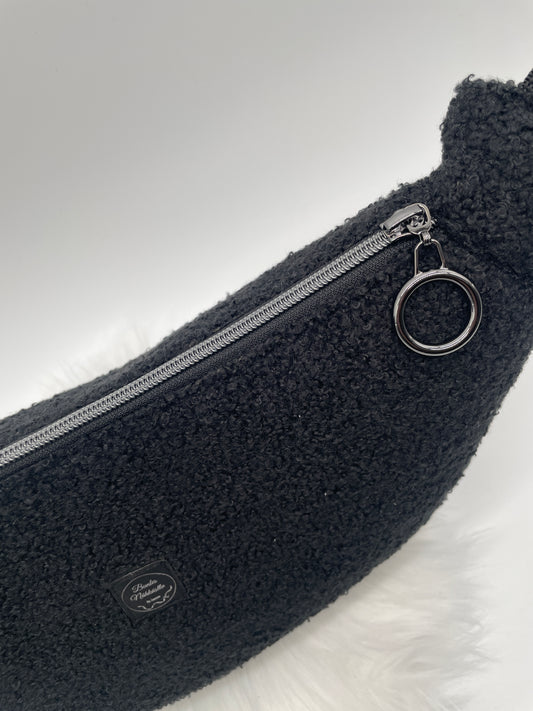 Halfmoon Bag Boucle Schwarz