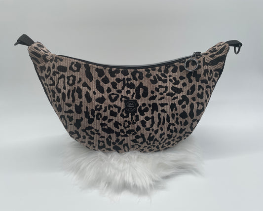 Halfmoon Bag Cord Leo braun
